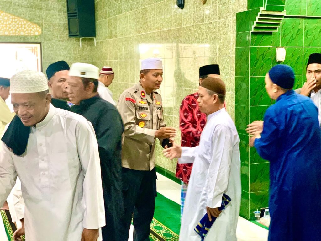 Bulan Syawal, Kapolsek Balikpapan Barat Membangun Silaturahmi