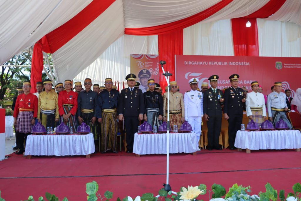 Momen Kebangkitan dan Persatuan, Dandim 1427/Pasangkayu Hadiri Upacara Pengibaran Merah Putih