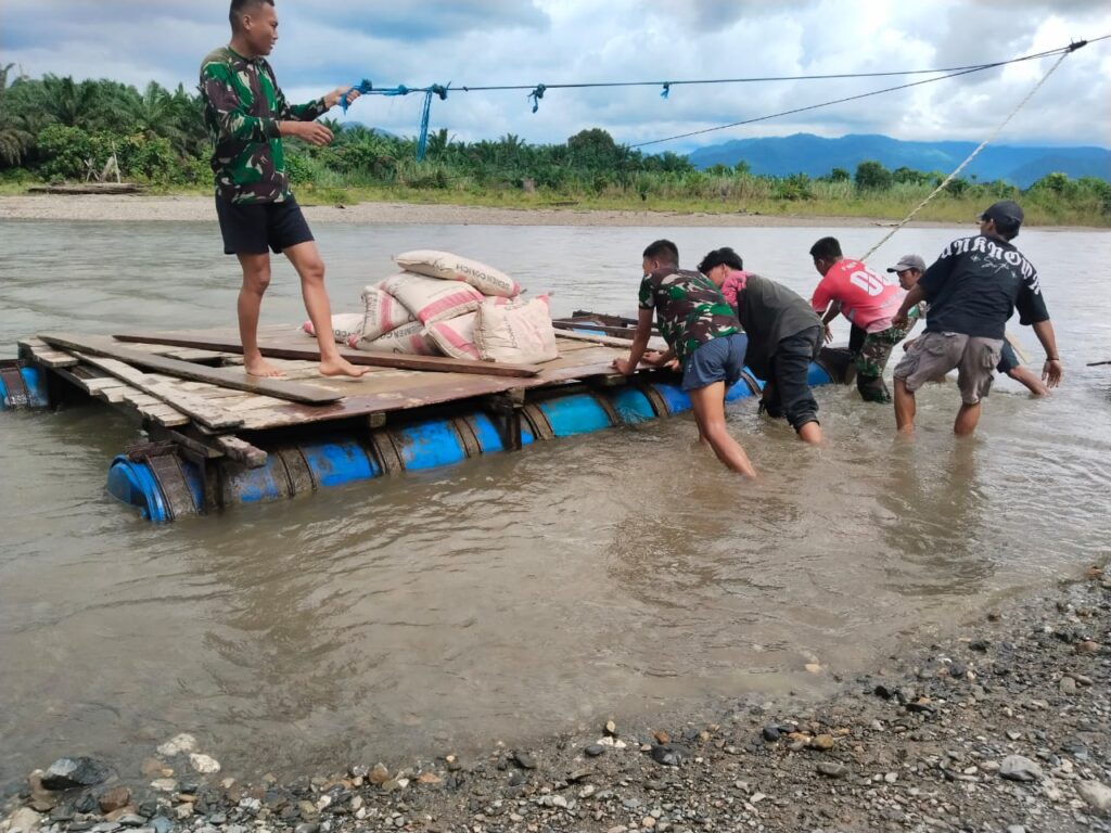 Dan Satgas TMMD Kodim 1427/Pasangkayu Kawal Pembangunan Infrastruktur di Daerah Benggaulu