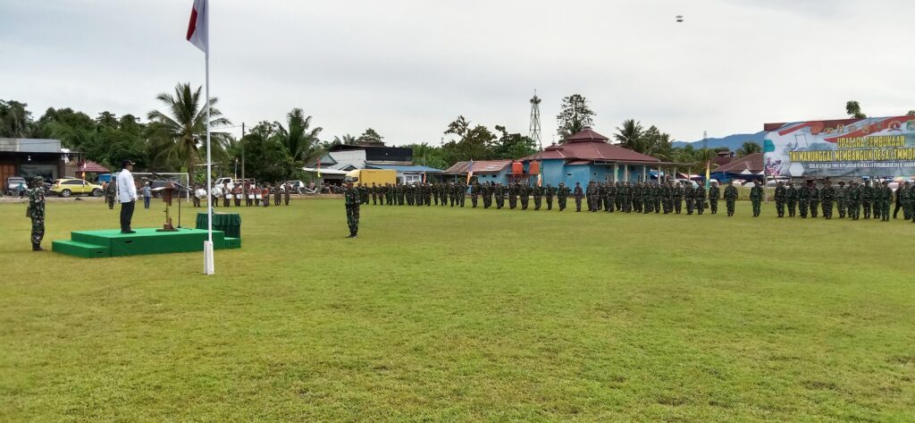 Personil Upacara Pembukaan TMMD ke-123 Kodim 1427/Pasangkayu
